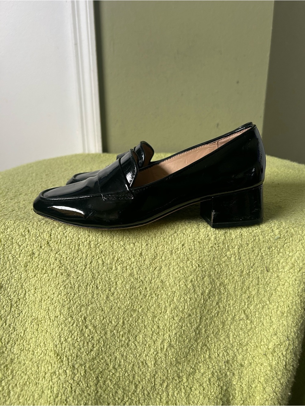 ANTONIO MELANI Black Patent Leather Low Block Heel Loafer Sz 6